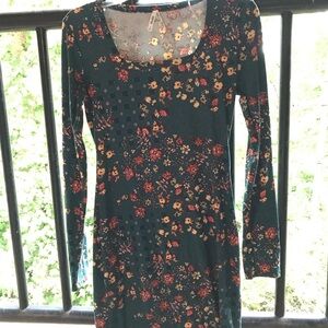 Mudd Green Floral Bodycon Dress with Long Sleeves
